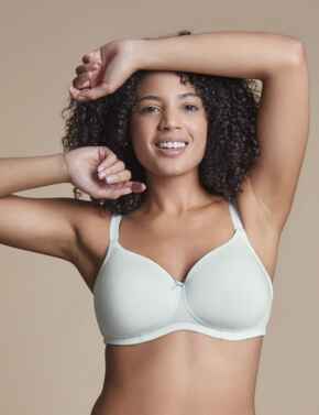 No Boundaries Juniors' Lightly Lined Underwire T-Shirt Bra, Sizes 34A to  40DDD