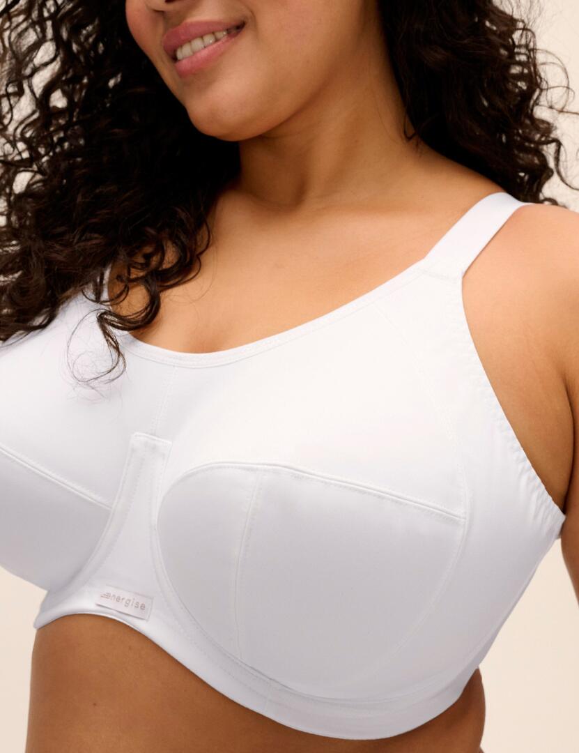 Encapsulation style sports bra with separate moulded cups
