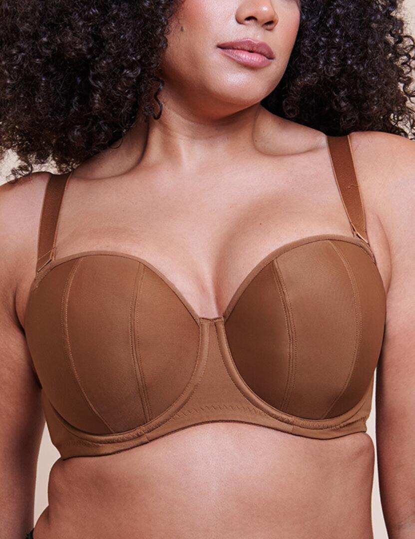 Curvy Kate Luxe strapless bra shown on a fuller-bust model