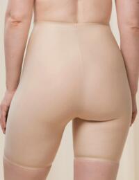 Triumph Medium Shaping Series: Panty 10201712 - Nude Beige